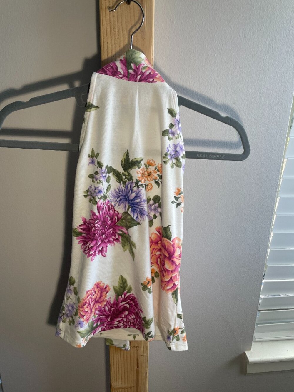 Open Back Tie Neck Floral Halter Top